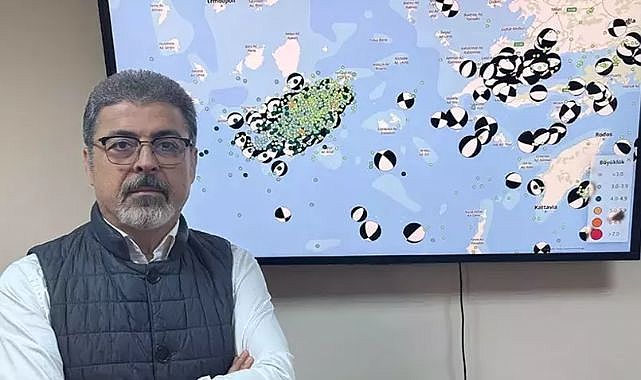 Uzmanından Ege Denizi açıklaması... &quot;Deprem fırtınası bitmedi, ikinci evreye geçildi!