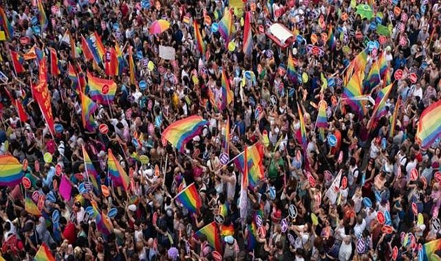 Yeni kanun tasarısı: LGBTİ+ bireylere yönelik kısıtlamalar öngörülüyor