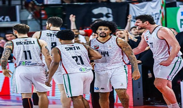 Potada İzmir derbisi