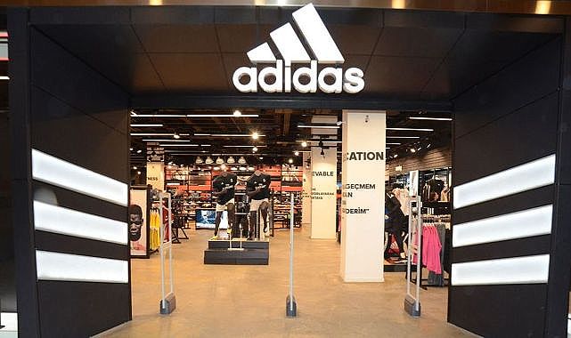 Adidas&#039;ta 544 bin müşterinin bilgileri çalındı! Şirketten açıklama var, işte detaylar