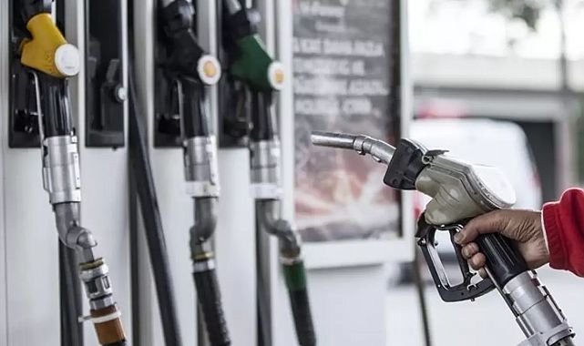 Akaryakıta çifte zam geliyor