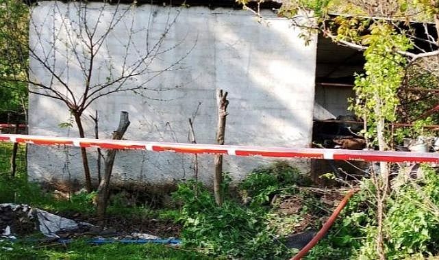 Alevler kardeşleri ayırdı: Yangında 1&#039;i öldü diğeri ağır yaralı