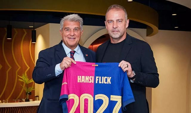 Barcelona&#039;da Hansi Flick&#039;in sözleşmesi 2027&#039;ye kadar uzatıldı