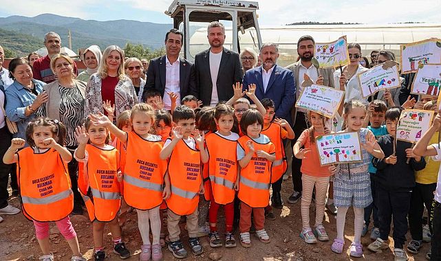 Buca’da bin umut fidesi toprakla buluştu