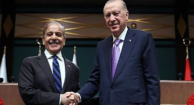 Cumhurbaşkanı Erdoğan, Pakistan Başbakanı Şerif ile telefonda görüştü