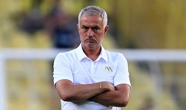 Fenerbahçe&#039;de Mourinho&#039;yu istemeyen futbolcular belli oldu!