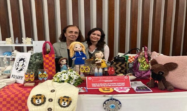 İzmir’de &#039;&#039;Kadın Erkek Fırsat Eşitliği Çalıştayı&#039;&#039; düzenlendi