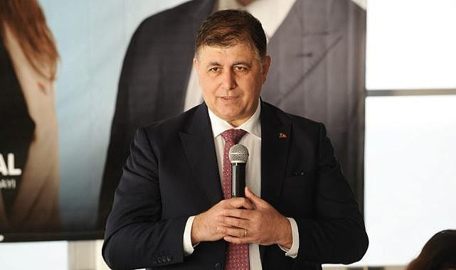 İzmir’den Süt Sektörüne Stratejik Hamle: Süt Tozu Üretimi Başlıyor