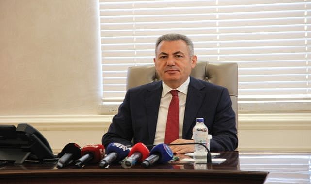 Vali Elban açıkladı: İzmir&#039;de 75 suç örgütü çökertildi, geçen yıla göre suç oranlarında azalma var