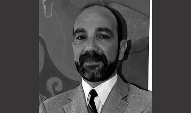 Yazar Süha Oğuzertem İstanbul&#039;da binada çıkan yangında can verdi