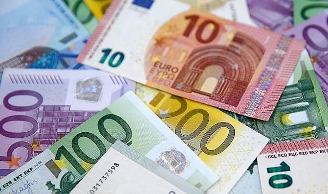 Euro Rekor Kırdı, 50 Lira Sınırına Yaklaştı