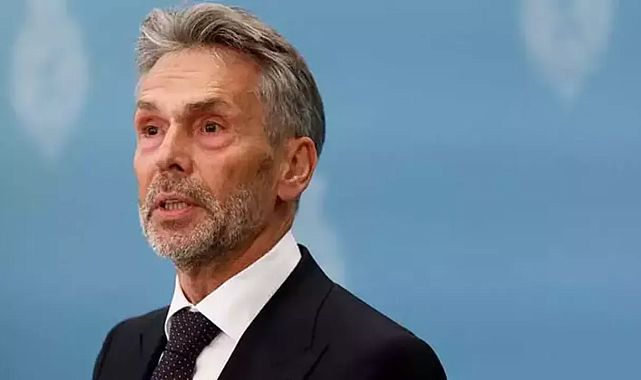 Hollanda’da istifa krizi: Schoof görevi bırakıyor