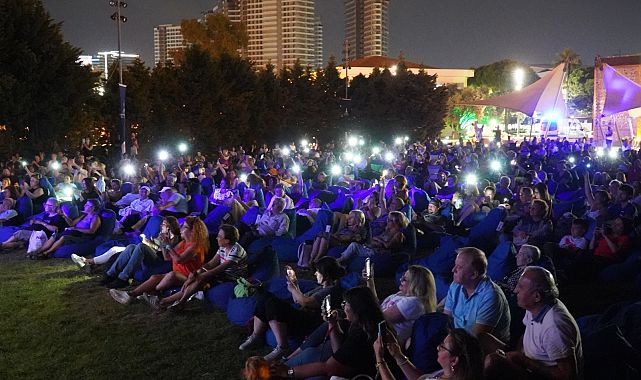 İzmir’de yazın ritmi başlıyor: Çim Konserleri 1 Temmuz’da