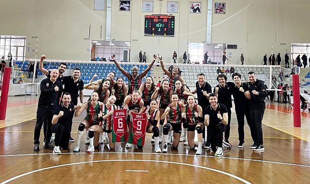 Karşıyaka voleybolda borçsuz sezon kapattı
