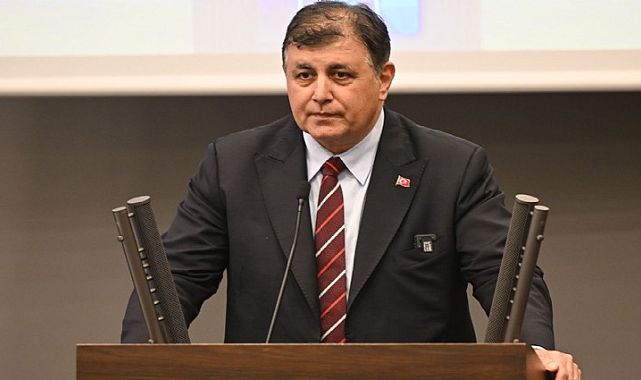 Tugay’dan İzmirlilere dayanışma çağrısı: Hem İzmir’in hem çalışanlarımızın geleceği için bunu yapmak zorundayım