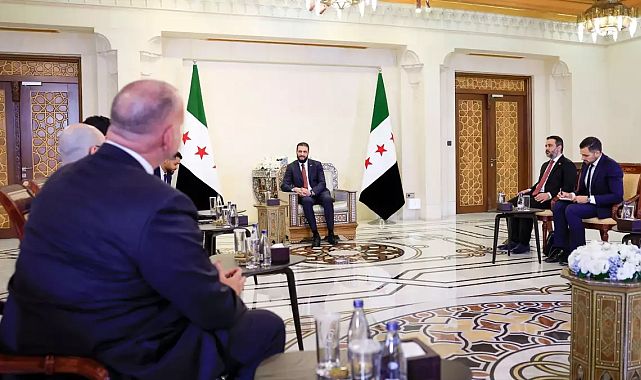 ABD Büyükelçisi Şam’da Suriye lideriyle görüştü