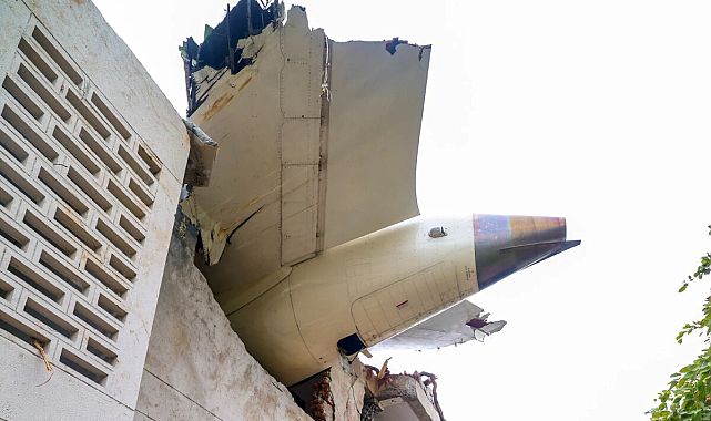 Air India kazasında şok: Motorlara yakıt kesilmiş