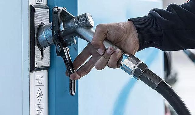 Akaryakıtta tabela bir kez daha değişiyor! Zam geliyor (24 Temmuz 2025 Perşembe benzin - motorin - otogaz (LPG) fiyatları