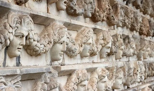Antik kent Aphrodisias’ta yaşam yeniden canlanıyor