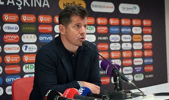 Belözoğlu: Antalyaspor en zor dönemini yaşıyor