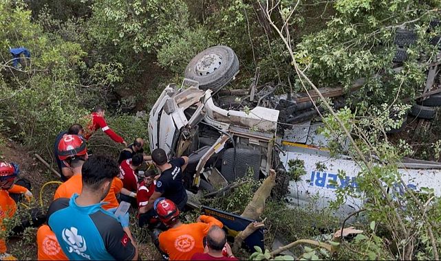 Bursa'da yangına giden tanker uçuruma yuvarlandı