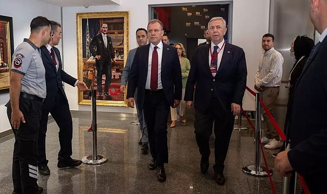 CHP Belediye Başkanları Toplantısında Operasyonlar Ele Alındı