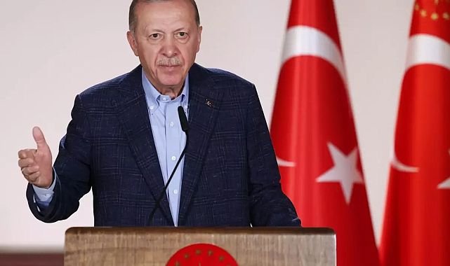 Cumhurbaşkanı Erdoğan’dan bayrak çağrısı