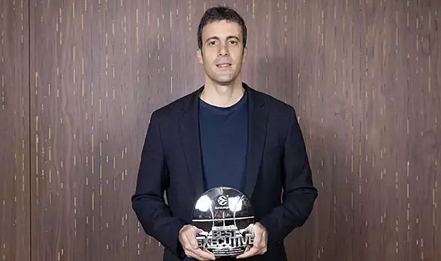 Derya Yannier’e EuroLeague’den yılın yöneticisi ödülü