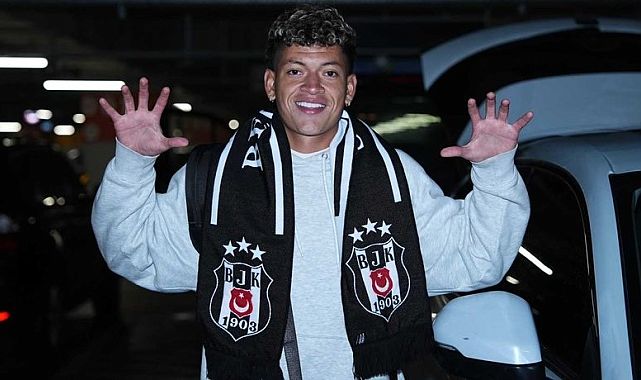 Elan Ricardo için Tondela devrede