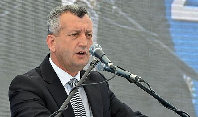 Eski başkan Tahir Şahin denizde kalp krizi geçirdi