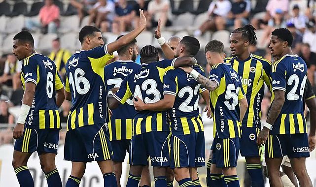 Fenerbahçe, Portimonense’yi 2-1 yenerek kamp açılışını yaptı