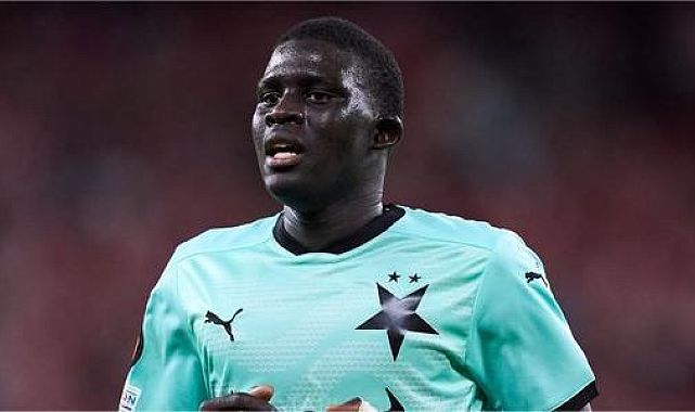 Fenerbahçe’ye Diouf şoku! Transfer resmen açıklandı