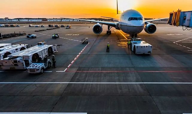 Fransa’da Havalimanı Grevi Uçuşları Aksattı