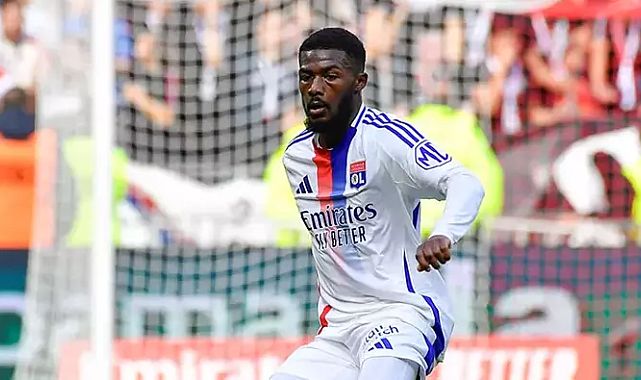 Galatasaray’ın sağ bek hedefine Everton engeli