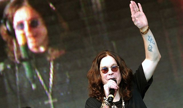 Heavy metalin efsanesi Ozzy Osbourne hayatını kaybetti
