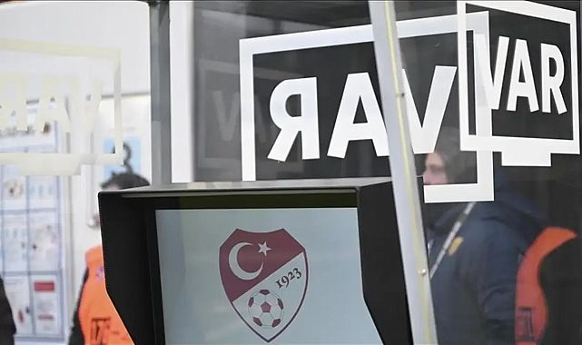 IFAB&#039;dan futbola yeni radikal kurallar!
