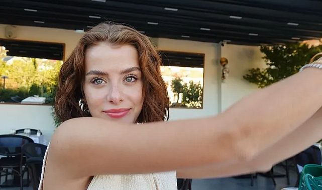 İlayda Alişan ve Oğulcan Engin’den aşk dolu Çeşme tatili