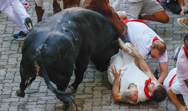 İspanya’da boğa koşusunda dehşet: 8 yaralı