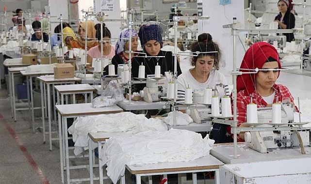 İzinsiz yabancı işçi çalıştırana masraflar işverenden