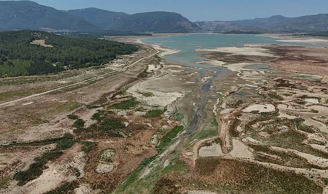İzmir’de barajlar kurudu, İZSU abonelik iptal etti