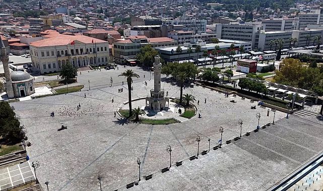İzmir&#039;de hava sıcaklığı 40 dereceyi aştı