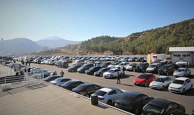 İzmir&#039;de sıfır araca ÖTV zammı, ikinci elde fırsat