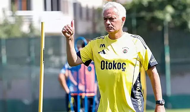 Jose Mourinho&#039;dan Fenerbahçe taraftarını şoke eden açıklama! Şampiyonlar Ligi yorumu gündem oldu...