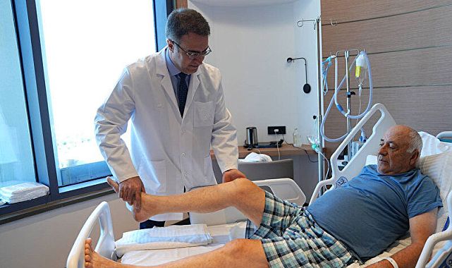 Kalçası defalarca çıktı, Türkiye’de şifa buldu