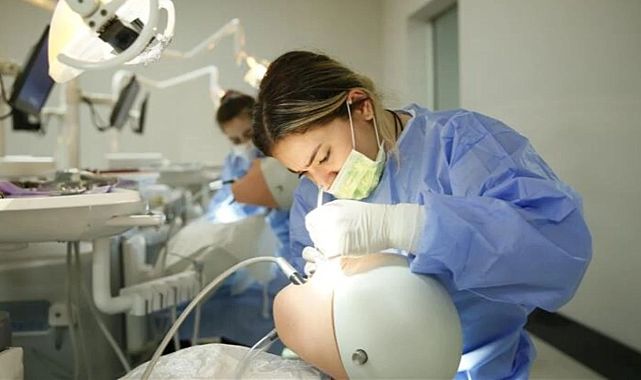 Kamuda diş hekimlerinden iki günlük iş bırakma