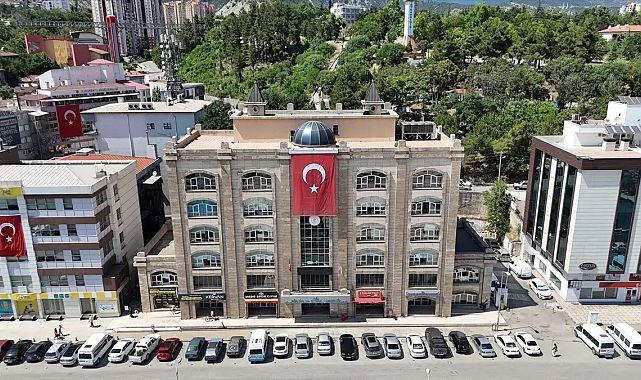 Karabüklüler “Terörsüz Türkiye” İçin Bayrak Astı