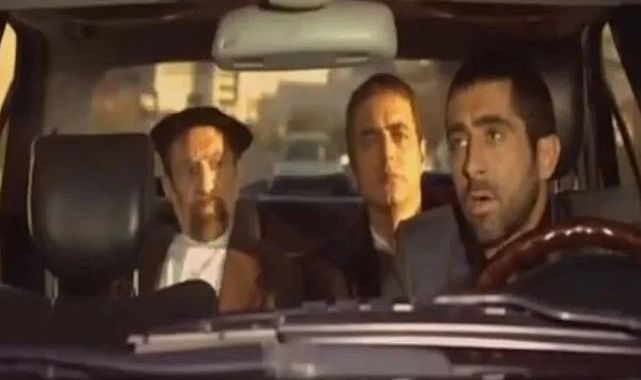 Kolpaçino&#039;nun yıldızı sokakta pilav satıyor