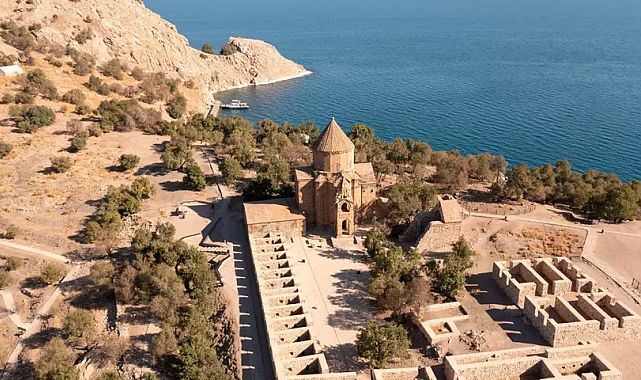 Kültür Yolu Festivali Van ekonomisine can verdi