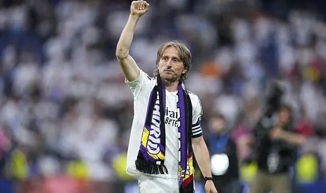 Luka Modric, Real Madrid kariyerine veda etti