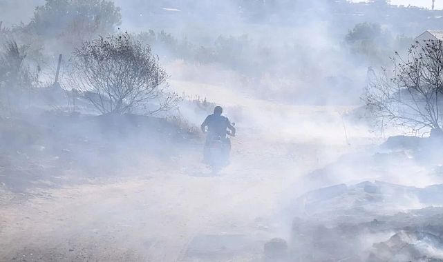Manisa Gördes’te Zirai Yangın: Tarım Arazileri Tehlikede